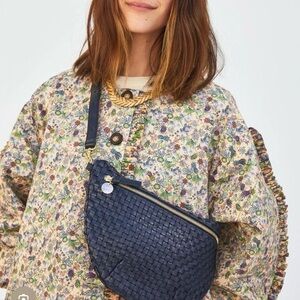 Clare V Navy Grande Fanny